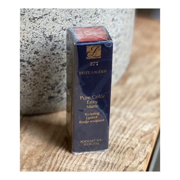 Estée Lauder • Pure Color Envy Lipstick